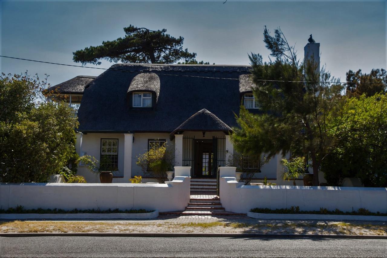 Howards End Manor B&B Cape Town Exterior photo