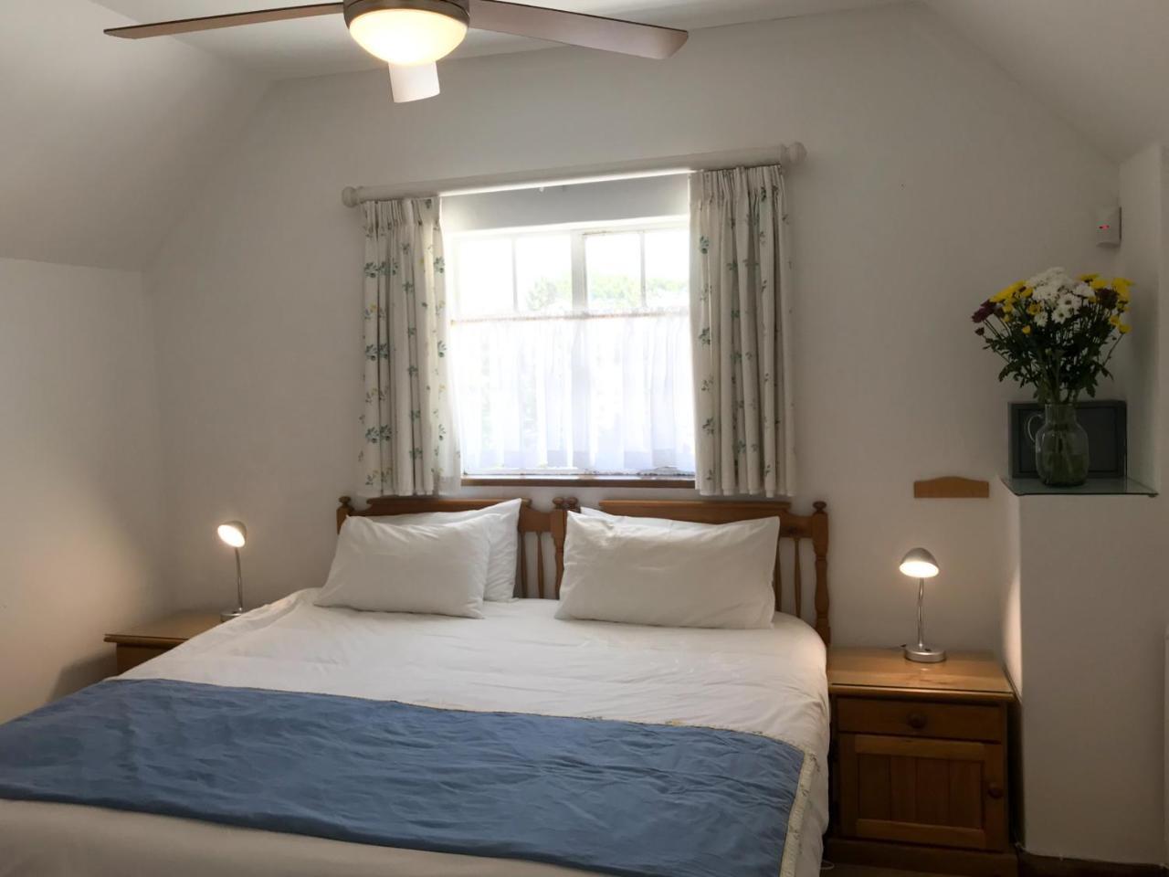Howards End Manor B&B Cape Town Exterior photo