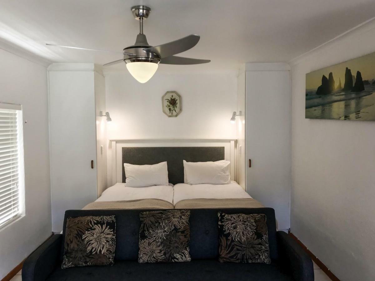 Howards End Manor B&B Cape Town Exterior photo